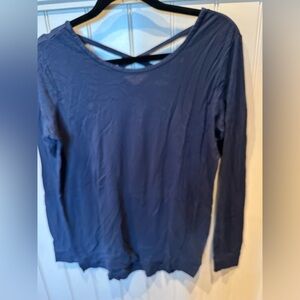 GAIAM Ladies Women’s Size Small Blue Long Sleeve Yoga Top Criss Cross Ba…